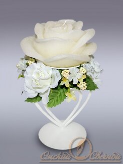свеча роза свадебная с подсвечником кремовая 178х125